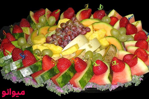 تزیین میوه خشک با هندوانه مثلثی